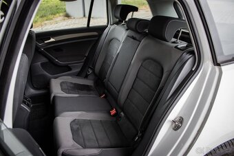 Volkswagen Golf Variant 1.6 TDI BMT 115k Comfortline - 18