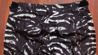 Oblečení a doplňky na lyže/ snowboard - ceny v textu - 18