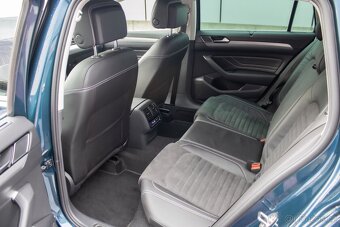 Volkswagen Passat Variant GTE Hybrid 160 kW - 43tis km - 18