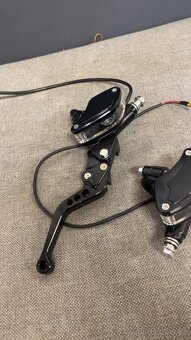 Na motorku (díly,příslušenství) - 18