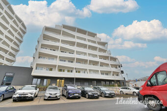 1+kk, Komárovská - 18