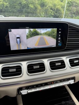 Mercedes Benz GLS - 18