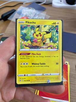 Pokémon karty a příslušenství - 18