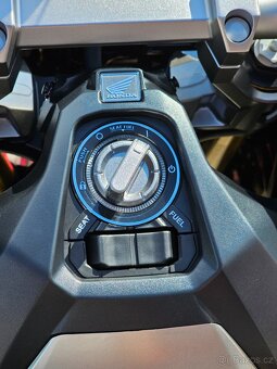 Honda X-ADV, původ ČR, kufr, DPH - 18