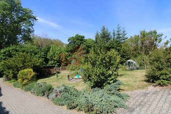 Dolní Kounice, rodinný dům 4+kk,  3937m2, zahrada, bazén - 18