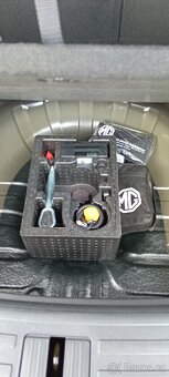 MG ZS 1.0 TGI - 18