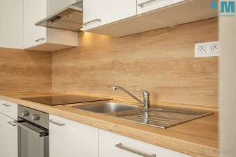 Pronájem byty 2+kk, 50 m2 - Třebíč - Vnitřní Město - 18