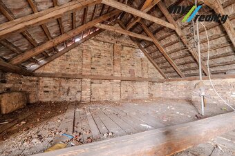 Milovice, prodej domu 3+1 na pozemku o výměře 2.866m2 - 18