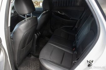 Hyundai i30 Fastback Style 2018 / AJ NA SPLÁTKY / PROTIÚČET - 18