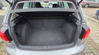 Volkswagen Golf  VI  2,0 TDI - 18