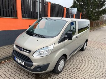Ford Transit Custom 2.2 TDCi 9 Míst - 18