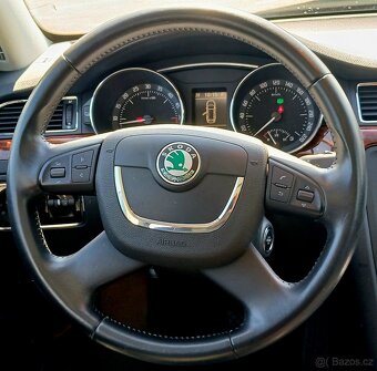 SUPERB ELEGANCE 2.0 TDI DSG 125KW - 18