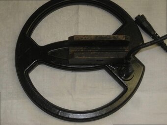 XP Adventis 2 detektor kovů s příslušenstvím - 18