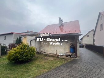 Prodej krásného bytu 3+1 s lodžií, garáží a půdou - 18