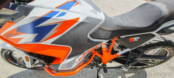 KTM Super Adventure 1290 R, výbava za 60 tis, 1200km, DPH - 18