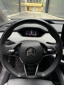 Škoda Enyaq IV80 154kw loft full asist top stav - 18