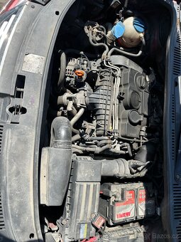 VW Touran 2.0TDI DSG 7mist - 18