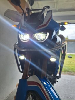 Honda CRF 1000 Africa Twin, CZ, 1.maj - 18