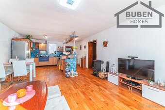 Rodinný dům 4+kk (užitná plocha 96 m2), pozemek 651 m2 - Tac - 18
