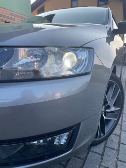 Škoda Rapid Spaceback 1.2 TSI Panorama Xenon 2017 TOP - 18