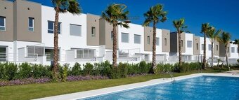 Řadový dům 4+kk, 162m2, Estepona - 18