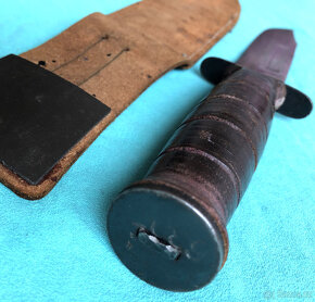 Bojový nůž typu KA-BAR - 18