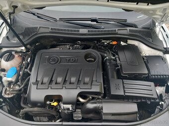 Škoda Superb 2.0TDi DSG 4x4 ELEGANCE NAVI BI-XENONY - 18