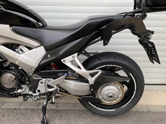 Honda VFR 800X Crossrunner SUPER STAV - 18