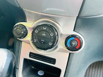 FORD FIESTA 1.2 i BENZÍN 5 DVEŘÍ NAJETO JEN 79 TIS KM ALU - 18