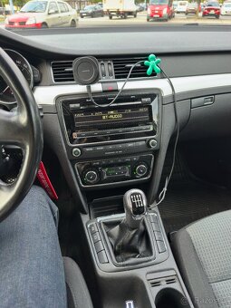 Škoda Superb II 2.0 TDI (2010) - 18