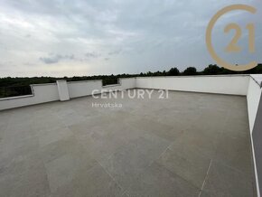 Prodej bytu 4+kk (95 m2) s balkonem a privátní střešní teras - 18