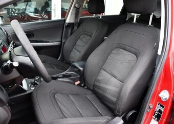 Kia Cee´d 1,6i TAŽNÉ ČR - 18