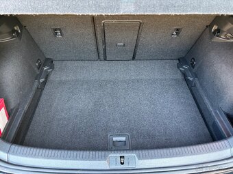Volkswagen Golf,  1.2 TSi 77 kW 1.MAJITEL SERVISKA PĚKNÉ  - 18