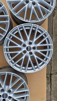 Prodám 18" kola Borbet BS5 KBA48361 8JX18 5X112 ET35 - 18