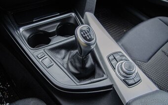 BMW F31 Rad 3 Touring 318d - 18