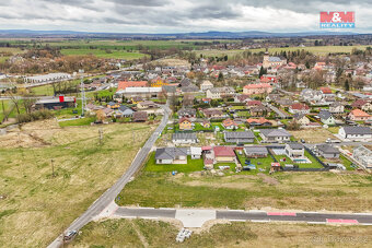 Prodej pozemku k bydlení, 651 m², Skalná - 18