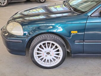 Honda Civic 6g 1.4i 66kw - 18