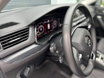 ŠKODA SUPERB 2.0 TDI 110 KW TAŽNÉ MATRIX  COCKPIT m2021 - 18