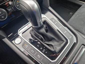 Volkswagen Passat 2,0 TDI 176kW DSG, Serviska, odpočet DPH - 18