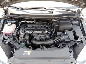 Ford Focus 1,6i 74Kw r.v.8/2006 najeto 119000Km Výbava Ghia - 18