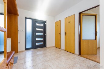 Rodinný dům k pronájmu ve Skalici s výhledem na Lysou horu - 18