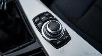 BMW Rad 3 318d e90 - 18