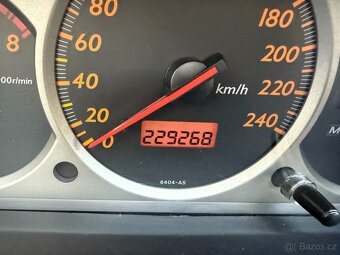 Honda Stream, 2.0i, 115kw Automat 7míst - 18