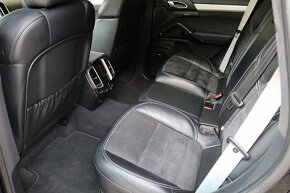 PORSCHE CAYENNE GTS 3.6 V6 BITURBO 324kW 4x4 - 18