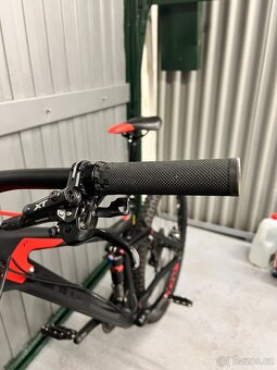 Carbonové kolo CUBE STEREO 140 C:62 Race 27,5 TOP STAV - 18