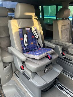 vw multivan 2,5 tdi 96kw - 18