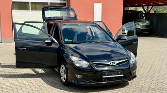 Hyundai i30 //1.4i//80kW//1.MAJITELKA//70TKM//SERVIS// - 18