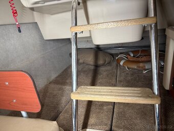 🛥️ Motorsailer MacGregor 26M – plachetnice + Mercury 2012 - 18