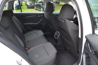 PRODÁM ŠKODA OCTAVIA COMBI IV 2.0TDI 150PS DSG 2022 - 18