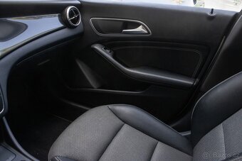 Mercedes-Benz CLA Shooting Brake SB 200 CDI A/T - 18